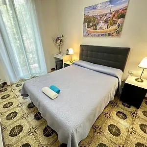  Habitación en casa particular Diputacion España